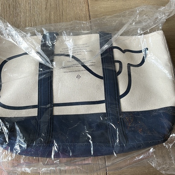 New! Vineyard Vine Canvas Tote - Picture 3 of 3